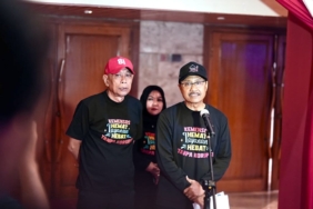 tangani-gempa-ntt,-kemensos-salurkan-bantuan-rp14,65-miliar