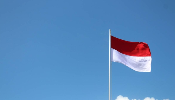 kenapa-bendera-merah-putih-dikibarkan-sepanjang-bulan-agustus?