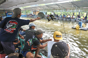 semarak-merayakan-hut-ri-ke-81-di-galapung-telaga-bambu,-merdeka…-merdeka…