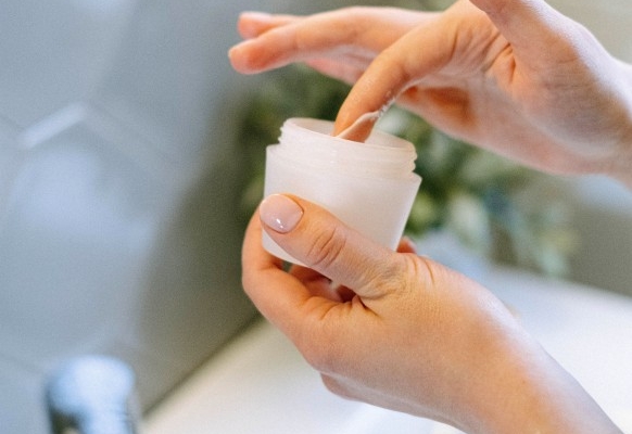 5-rekomendasi-sunscreen-untuk-remaja-yang-ringan-dan-nyaman