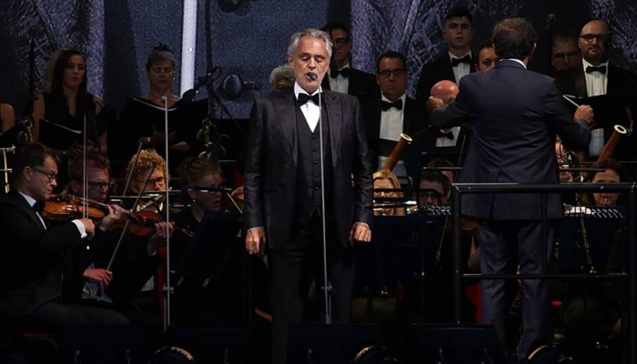 indonesia-siap-siap-terbuai-suara-emas-andrea-bocelli,-candi-borobudur-&-jiexpo-bakal-jadi-saksi!