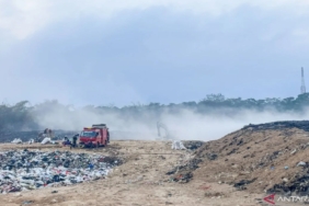 hari-ke-13,-kebakaran-di-tpsa-ciniru-masuk-proses-pendinginan