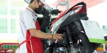aki-motor-gampang-tekor?-ini-8-penyebab-dan-cara-mengatasinya