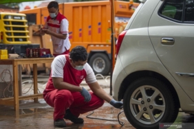 knalpot-mobil-keluar-asap-berlebih?-ini-penyebab-dan-cara-mengenalinya