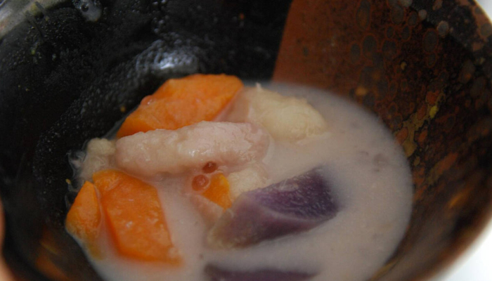 bubur-caca,-makanan-tradisional-khas-bangka-belitung-yang-umum-di-kalangan-masyarakat-melayu