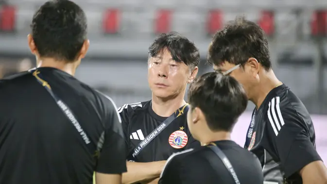 shin-tae-yong-baru-tahu-the-jakmania-boikot-persija,-berharap-ada-win-win-solution