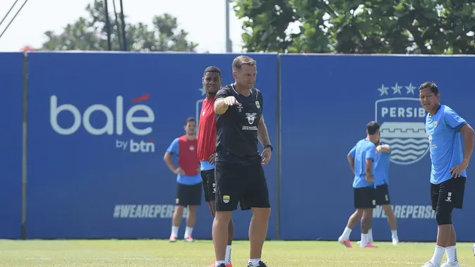 afc-champions-league-2-2026:-pelatih-persib-igor-tolic-akui-buta-kekuatan-manila-digger