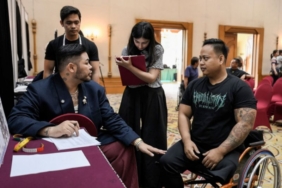 ada-madura-di-desain-seragam-defile-pembukaan-asian-para-games-2026