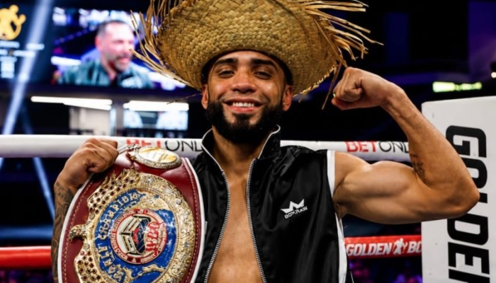 wbo-setujui-juara-dunia-oscar-collazo-naik-ke-kelas-terbang