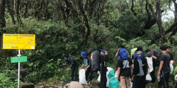Bukan Cuma Soal Sampah: Mengapa Leave No Trace Penting bagi Setiap Pendaki?