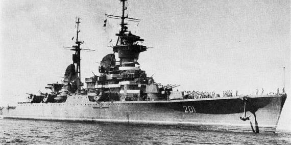 Rekor Kapal Perang Terbesar Indonesia: Dari KRI Irian ke KRI Gadjah Mada