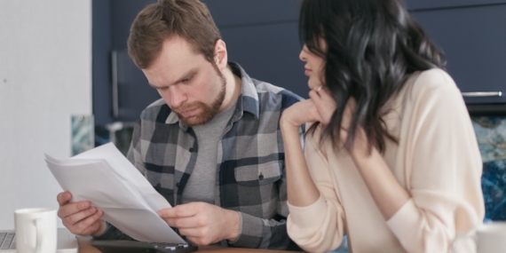 6 Tips Mengelola Finansial Rumah Tangga Setelah Menikah
