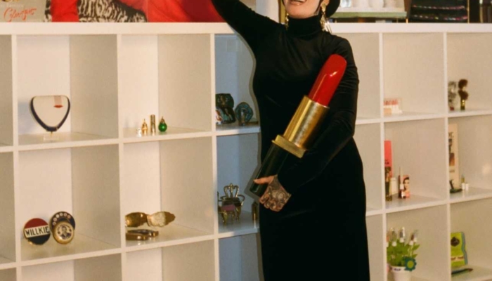 inilah-the-makeup-archive,-museum-web-oleh-erin-parsons!