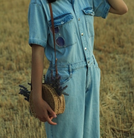 6-inspirasi-outfit-denim-untuk-tampilan-kasual-yang-stylish