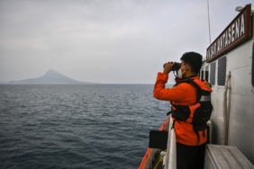basarnas-perluas-operasi-pencarian-jurnalis-di-selat-sunda
