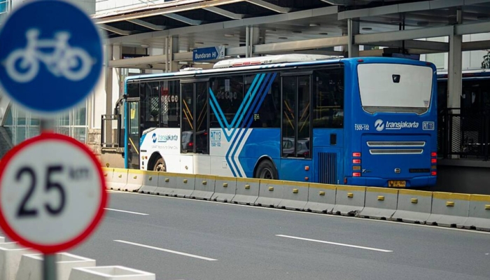 saling-belajar:-saat-transjakarta-terinspirasi-kolombia-dan-jadi-panutan-tanzania