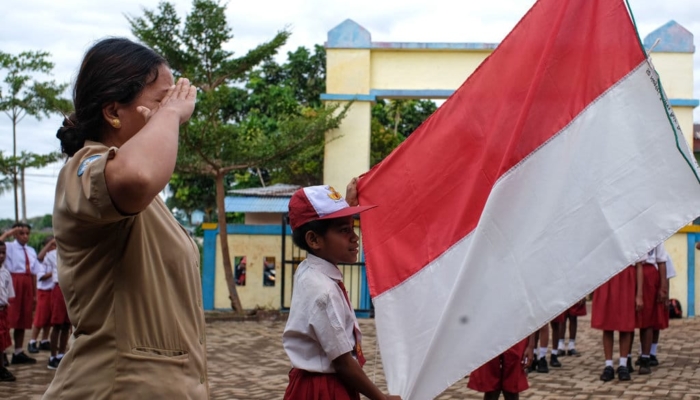 prabowo-ungkap-alasan-rekrutmen-guru-ingin-ditarik-ke-pusat