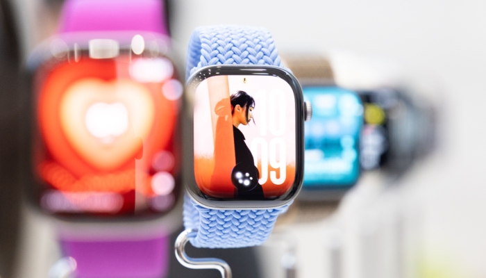 apple-watch-series-12-review:-finally,-a-readiness-score-(2026)