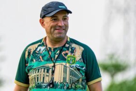 bernardo-tavares-kirim-peringatan-untuk-pemain-persebaya,-pantang-meremehkan-garudayaksa