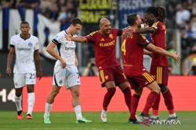drama-4-gol-di-olimpico!-as-roma-dan-inter-milan-berbagi-poin-usai-imbang-2-2
