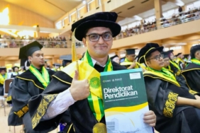 punya-53-publikasi-ilmiah,-doktor-umy-asal-pakistan-ini-bilang-menulis-jurnal-itu-menyenangkan