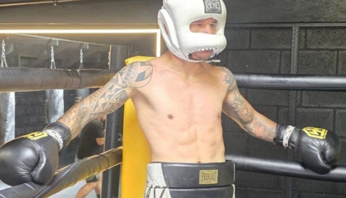 wba-perintahkan-juara-dunia-david-jimenez-dan-john-ramirez-naik-ring