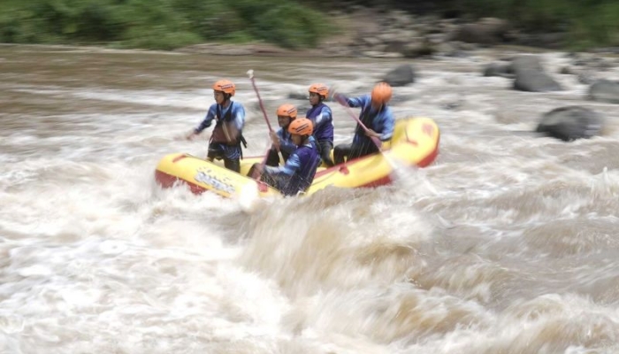 kejurnas-arung-jeram-jadi-ajang-pembuka-ke-pon-2028