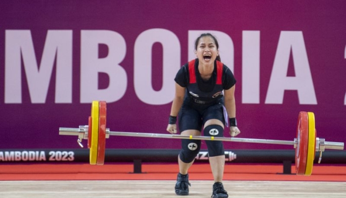 lifter-juliana-klarisa-tempati-posisi-ke-10-kelas-53-kg
