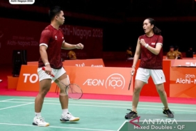 lolos-semifinal,-ganda-campuran-amri/nita-pastikan-medali-perunggu