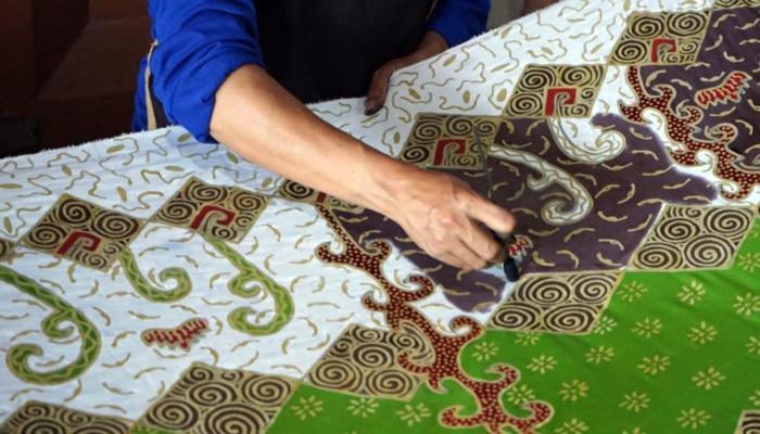 hari-batik-nasional-2026-tanggal-berapa-&-apakah-libur?