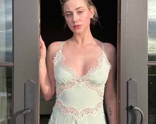 yuk,-ditiru!-ini-6-tips-perawatan-kulit-lili-reinhart