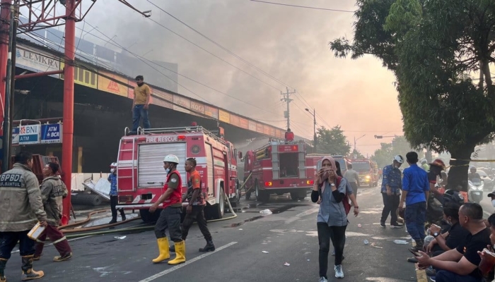 toko-bangunan-trans-home-sleman-terbakar,-2-karyawati-tewas