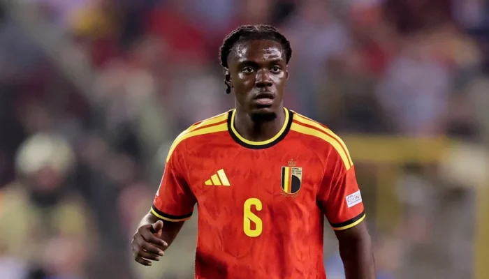 mark-van-bommel-batasi-menit-bermain-romeo-lavia-di-timnas-belgia