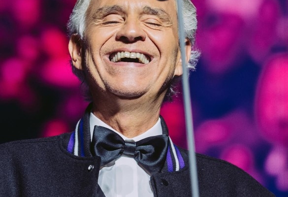 andrea-bocelli-bawa-perayaan-30-tahun-romanza-ke-indonesia!