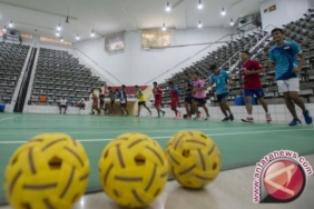 pelatih-bekali-motivasi-dan-kepercayaan-diri-di-final-sepak-takraw