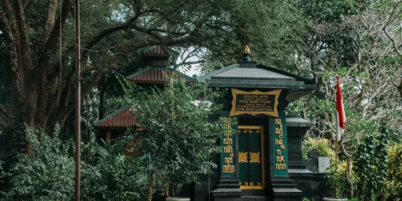 Kecamatan Trowulan adalah tempat paling paripurna untuk tinggal dan menua selamanya