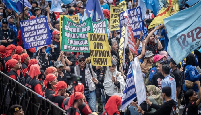 pancasila-di-tengah-badai-phk:-saat-solidaritas-buruh-diuji