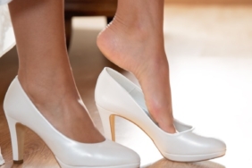 tidak-pegal!-ini-7-cara-memilih-sepatu-heels-yang-nyaman