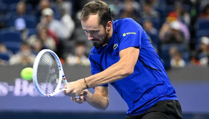 daniil-medvedev-sangat-menyesal-dengan-insiden-di-beijing