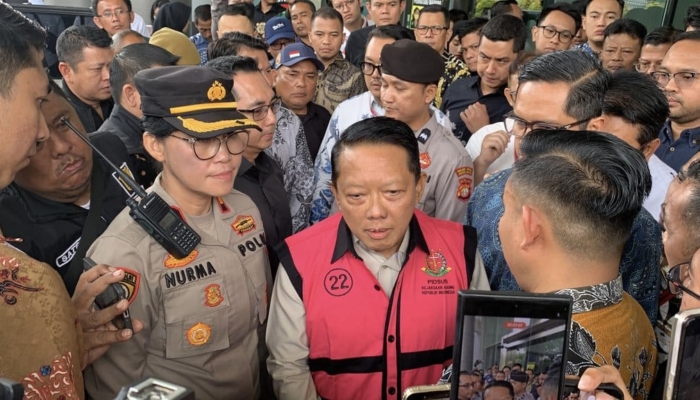 34-jpu-siap-hadapi-sidang-perdana-febrie-adriansyah