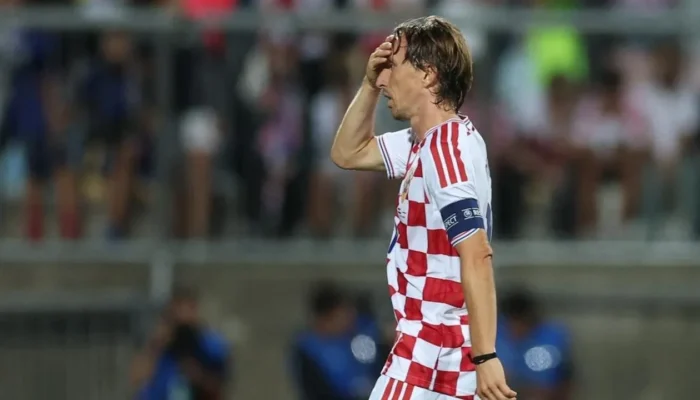 malu-dibantai-inggris,-luka-modric-bertekad-bangkit-bersama-ac-milan