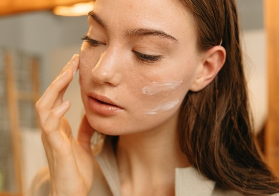 aman!-ini-6-hacks-sandwich-retinol-untuk-kulit-sensitif