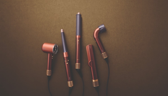 dyson-menghadirkan-warna-baru-plum-dan-copper-yang-elegan