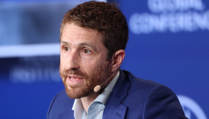 tristan-harris’-tech-nonprofit-is-laying-off-most-staff-and-going-‘founder-led’