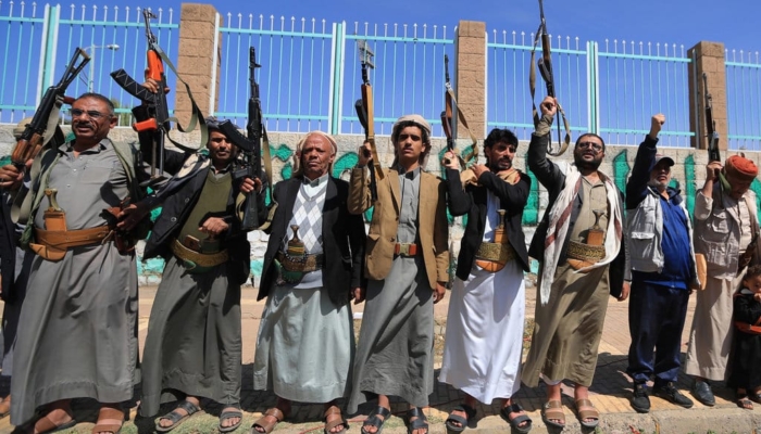 serangan-houthi-rusak-pesawat-di-bandara-king-khalid-saudi