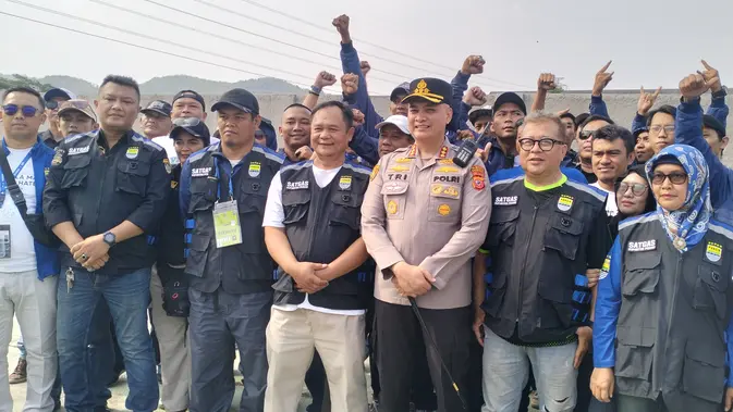 kapolresta-bandung-membentuk-satgas-bobotoh:-ajak-suporter-ikut-menjaga-keamanan