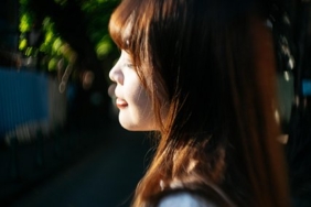 lomoamigo-karas’-first-impressions-of-the-joseph-petzval-metamorphose-35-f/1.8-art-lens