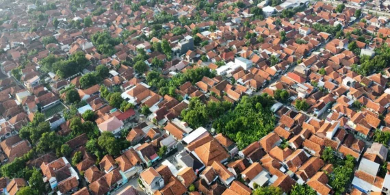 Cirebon: sebuah wilayah yang terlihat maju, tapi nyatanya priwen gebrage