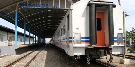 Stasiun Ngrombo: Stasiun Terbesar dan Teramai di Grobogan yang Sudah Ada Sejak 1924
