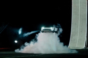 a-tesla-flying-car?-i-don’t-know,-man